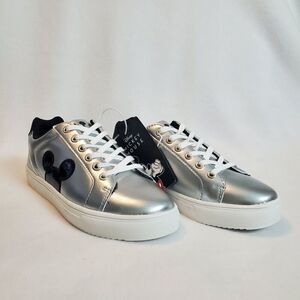 Disney Mickey Mouse Ladies Character Sneakers Shoes Women's Size 8 NEW Silver